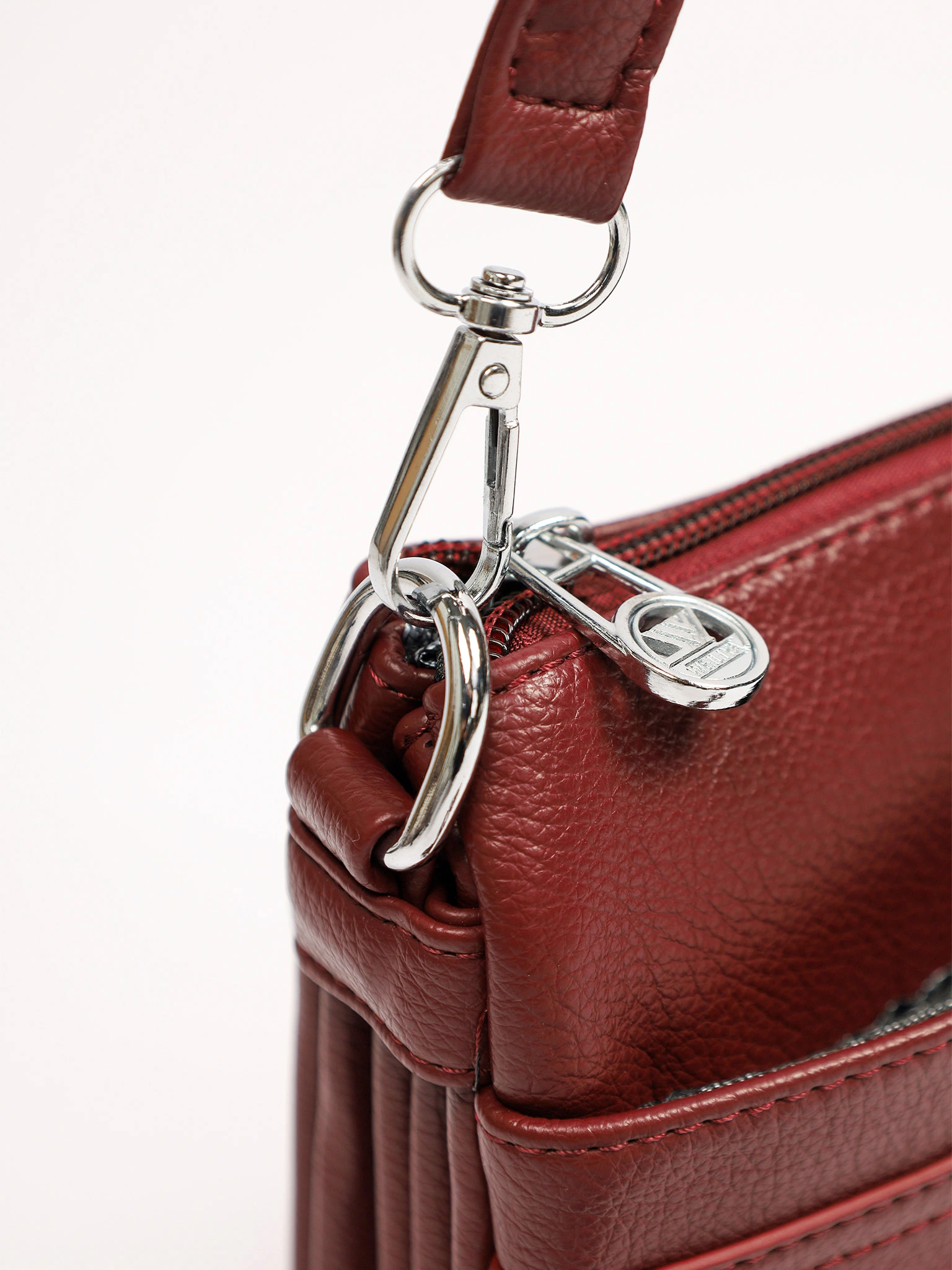 Сумка-кроссбоди со съемной ручкой в ассортименте